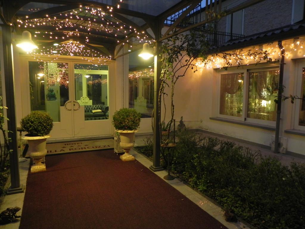 Relais Villa Roncuzzi Russi Bagian luar foto