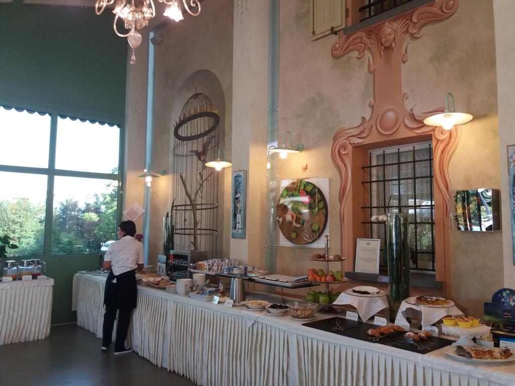 Relais Villa Roncuzzi Russi Bagian luar foto